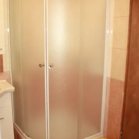 Konukevi Matusan's Place 3*