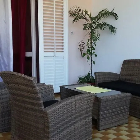 Matusan's Place 3*